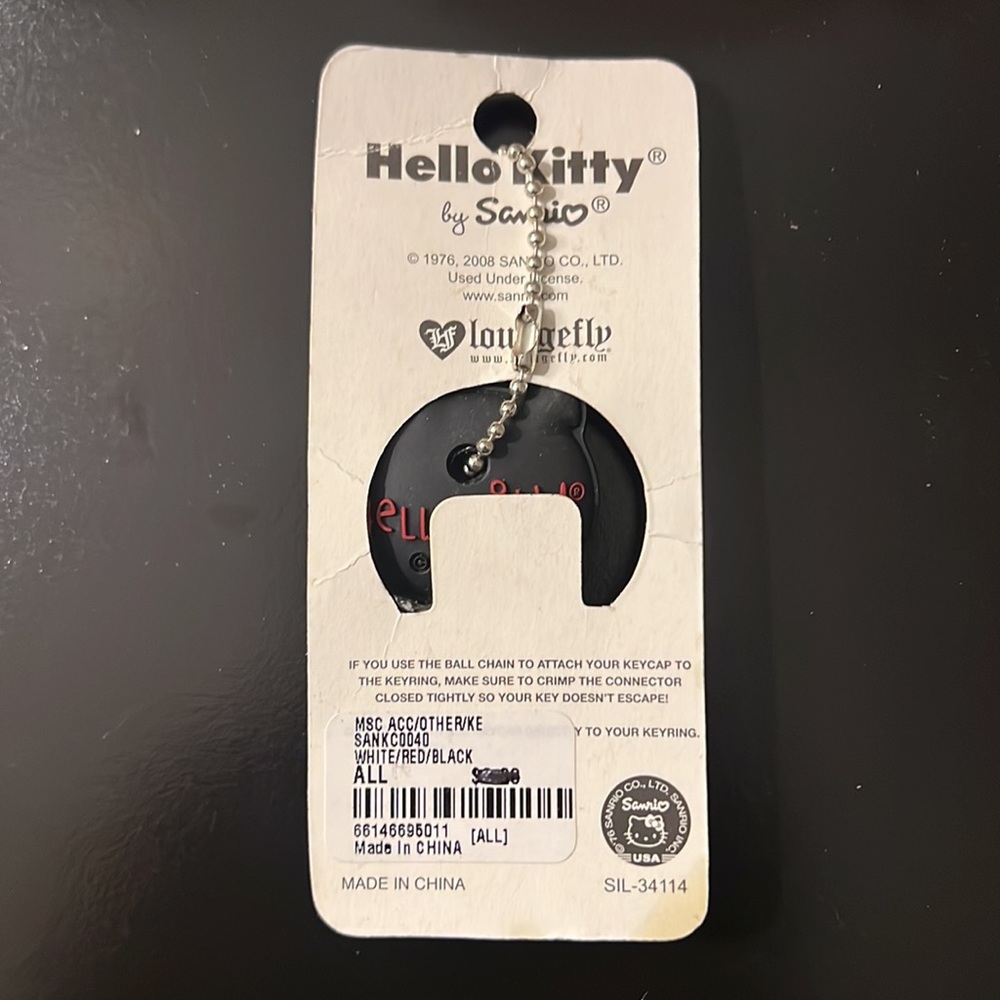 Hello Kitty Keycap - Picture 3 of 3